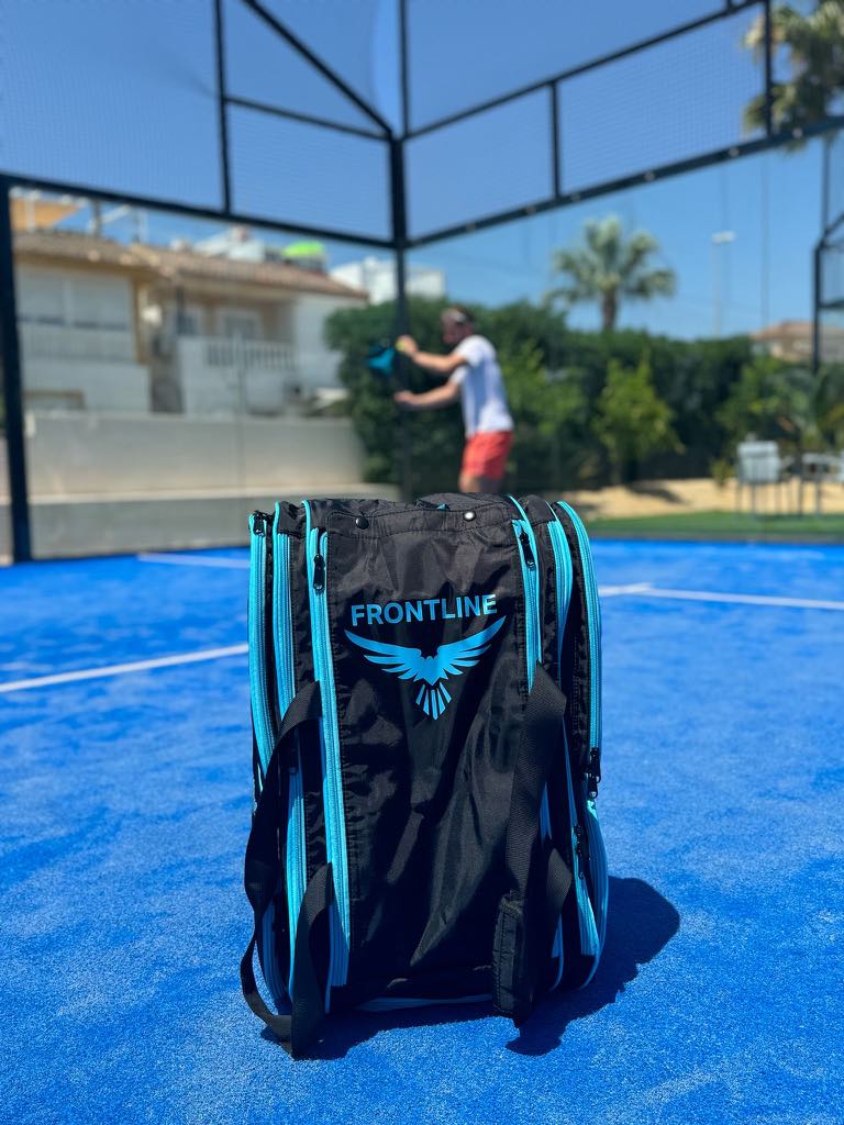 FRONTLINE Pro Padel Bag - Black and blue edition